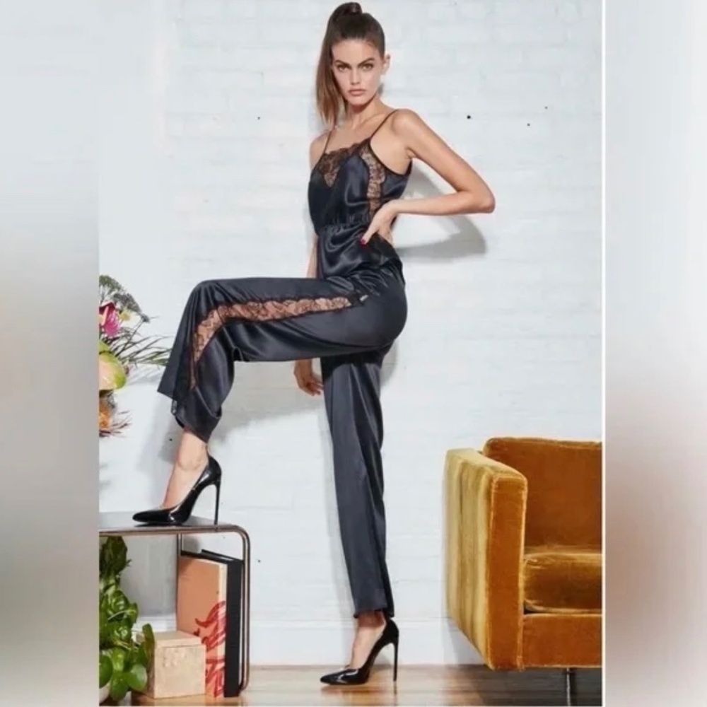 Fleur du mal, 100% silk pants with lace detail (XS)